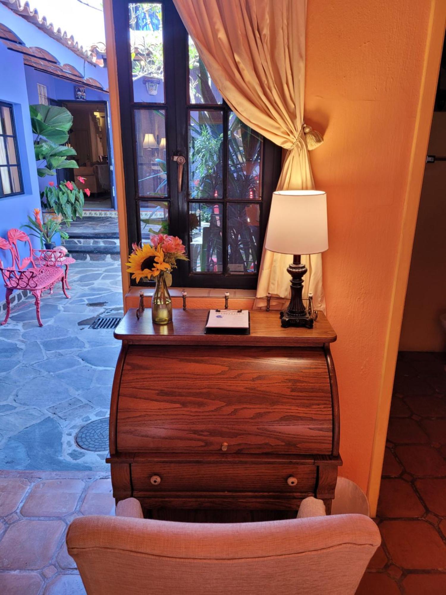 Estrellita'S Bed & Breakfast Ajijic Bagian luar foto
