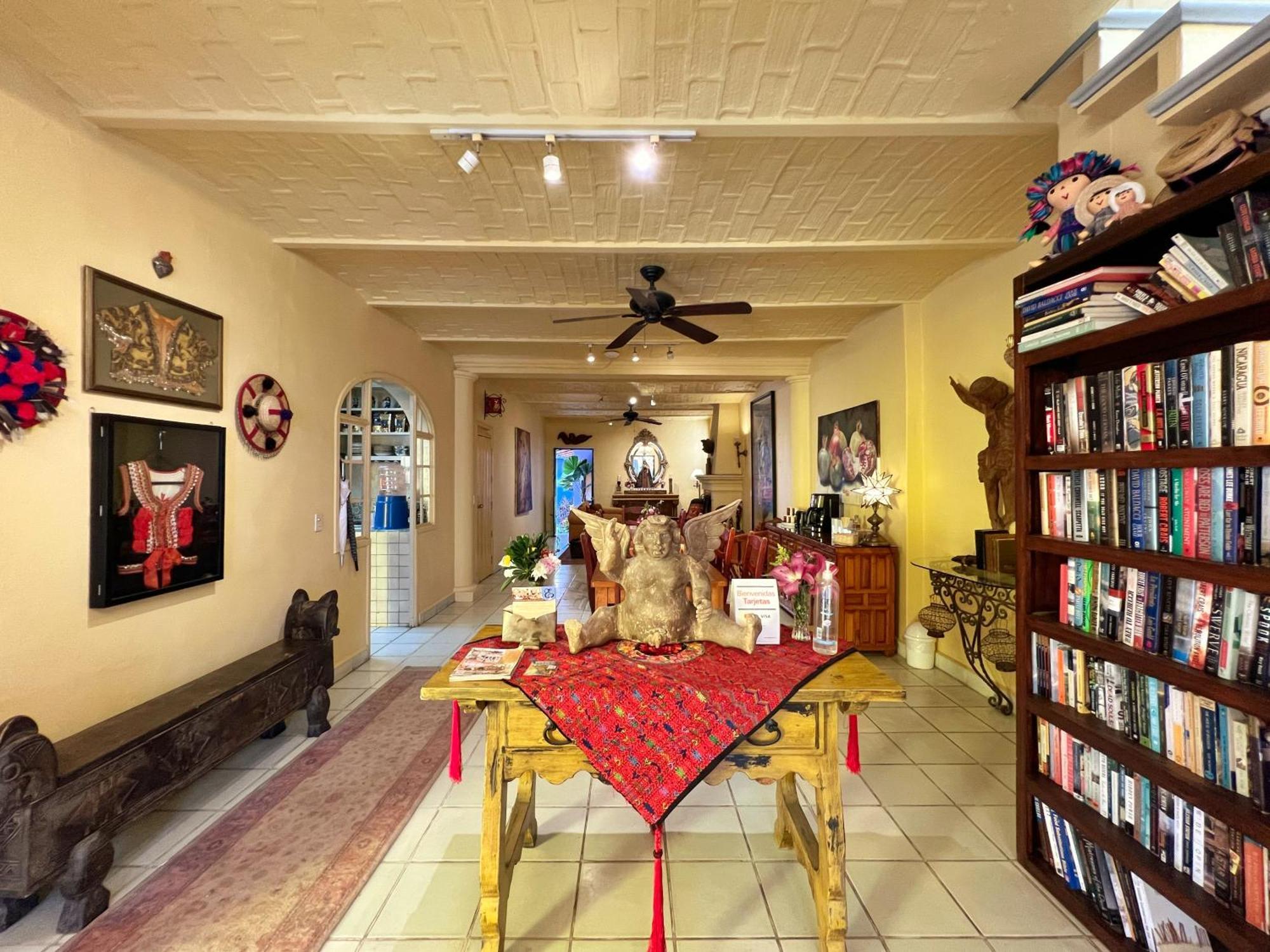 Estrellita'S Bed & Breakfast Ajijic Bagian luar foto