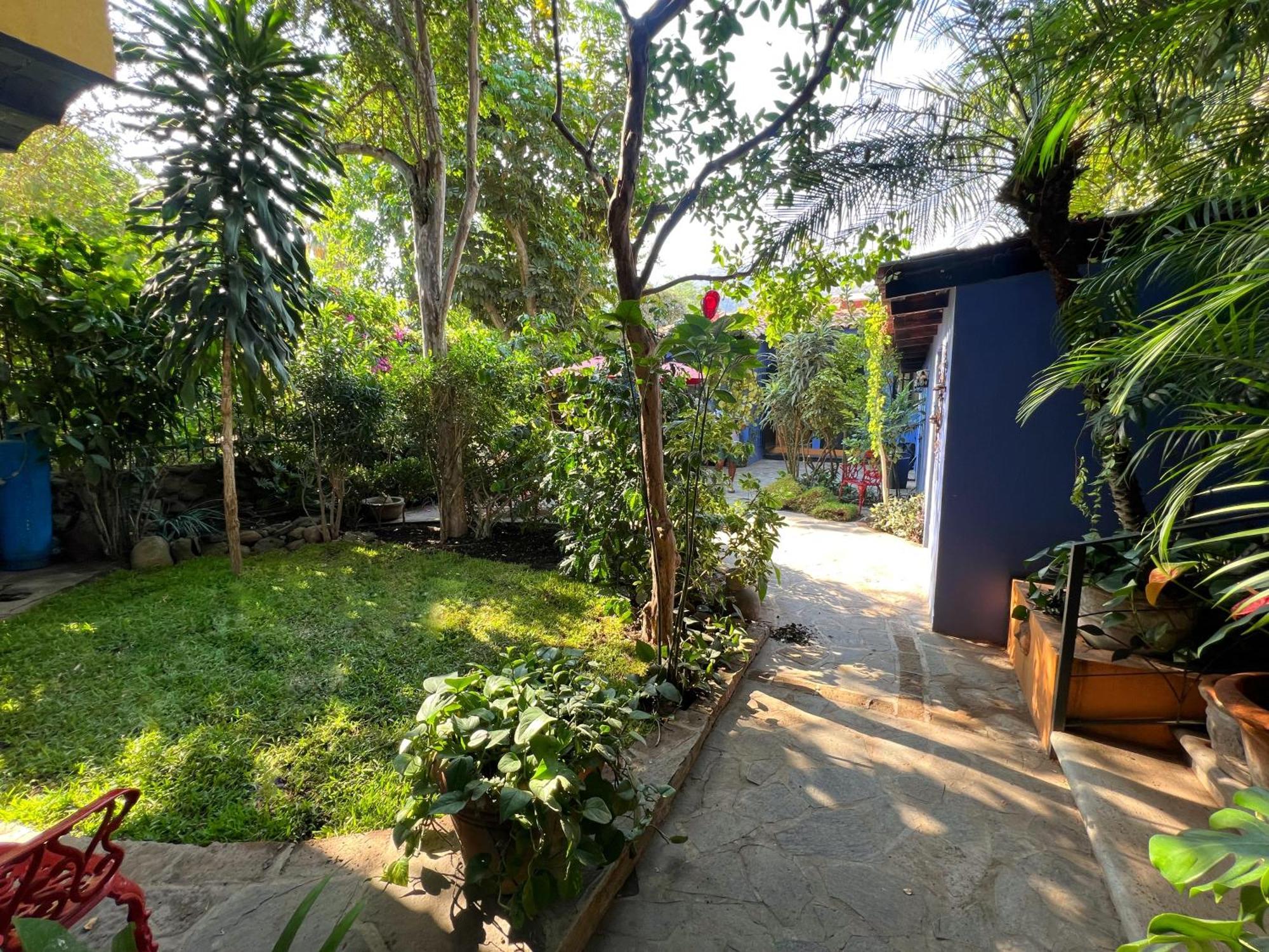 Estrellita'S Bed & Breakfast Ajijic Bagian luar foto